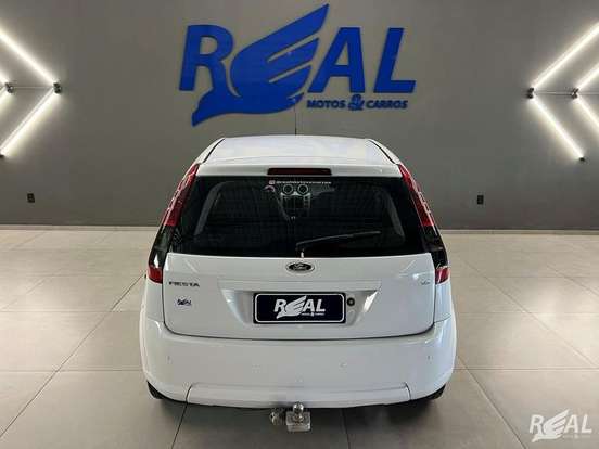 FORD-FIESTA-1.6 ROCAM SE 8V FLEX 4P MANUAL FORD-FIESTA-2013