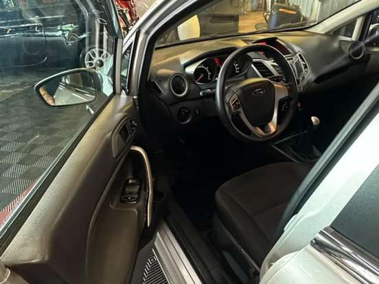 FORD-FIESTA-1.6 SE HATCH 16V FLEX 4P MANUAL FORD-FIESTA-2012