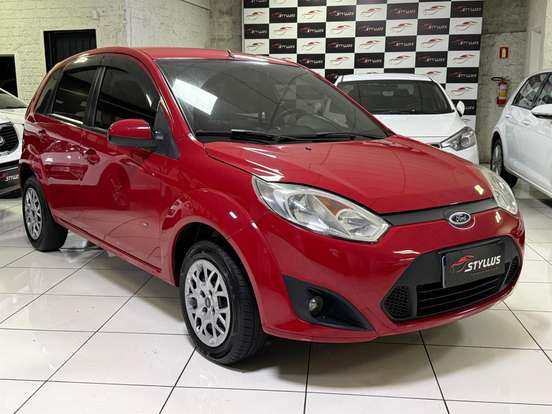 FORD-FIESTA-2013