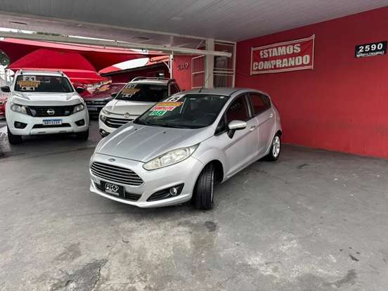 FORD-FIESTA-2014