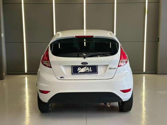 FORD-FIESTA-2017