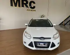 FORD FOCUS 1.6 GLX 16V FLEX 4P MANUAL FORD FOCUS 1.6 GLX 16V FLEX 4P MANUAL