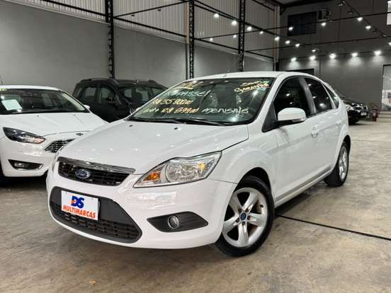 FORD-FOCUS-2011