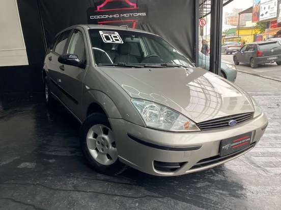 FORD-FOCUS-2008