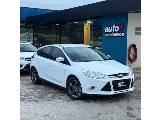 FORD FOCUS 1.6 SE 16V FLEX 4P POWERSHIFT