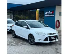 FORD FOCUS 1.6 SE 16V FLEX 4P POWERSHIFT FORD FOCUS 1.6 SE 16V FLEX 4P POWERSHIFT