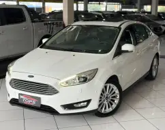 FORD FOCUS 2.0 TITANIUM PLUS 16V FLEX 4P POWERSHIFT FORD FOCUS 2.0 TITANIUM PLUS 16V FLEX 4P POWERSHIFT