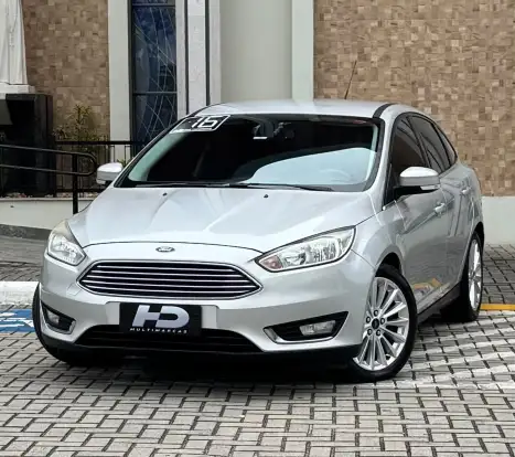 FORD-FOCUS-2015