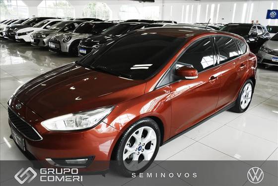 FORD FOCUS 2.0 SE 16V FLEX 4P POWERSHIFT