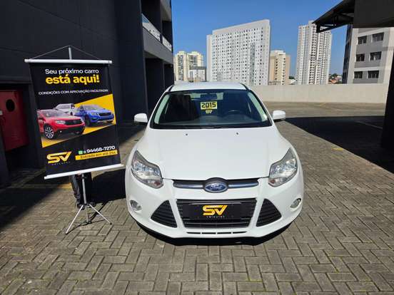 FORD-FOCUS-2.0 SE 16V FLEX 4P POWERSHIFT FORD-FOCUS-2014