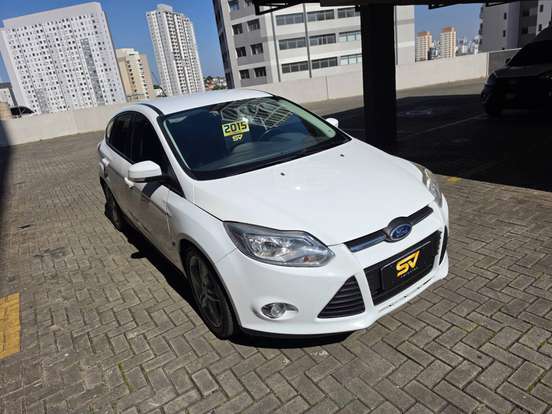 FORD-FOCUS-2.0 SE 16V FLEX 4P POWERSHIFT FORD-FOCUS-2014