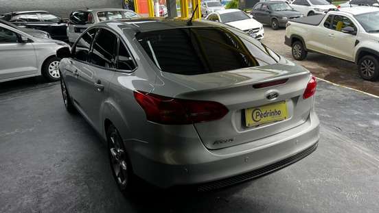 FORD-FOCUS-2018