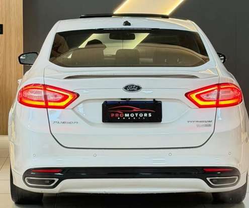 FORD-FUSION-2014