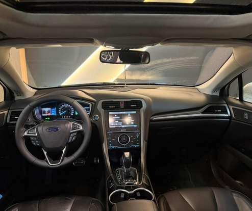 FORD-FUSION-2014