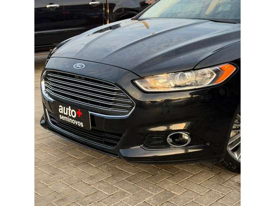FORD-FUSION-2014
