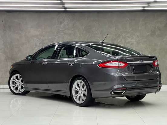 FORD-FUSION-2.0 TITANIUM FWD 16V GASOLINA 4P AUTOMÁTICO FORD-FUSION-2015