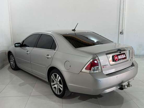 FORD-FUSION-2007