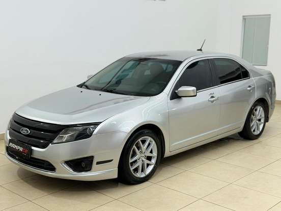 FORD-FUSION-2010