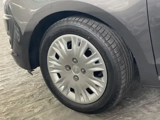 FORD-KA-1.5 TI-VCT FLEX SE PLUS SEDAN AUTOMÁTICO FORD-KA-2019
