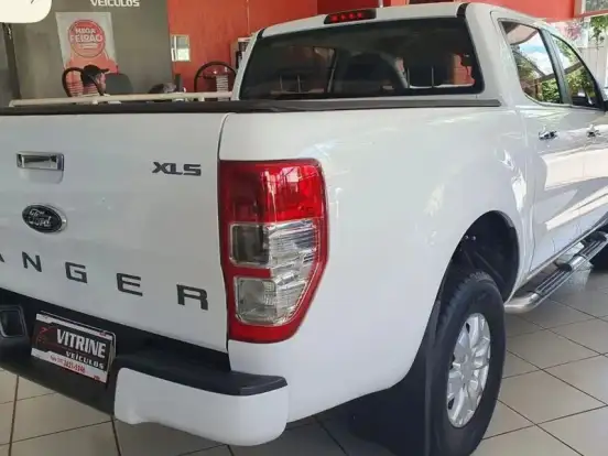 FORD-RANGER-2.5 XLS 4X2 CD 16V FLEX 4P MANUAL FORD-RANGER-2013