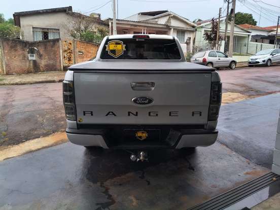 FORD-RANGER-2012