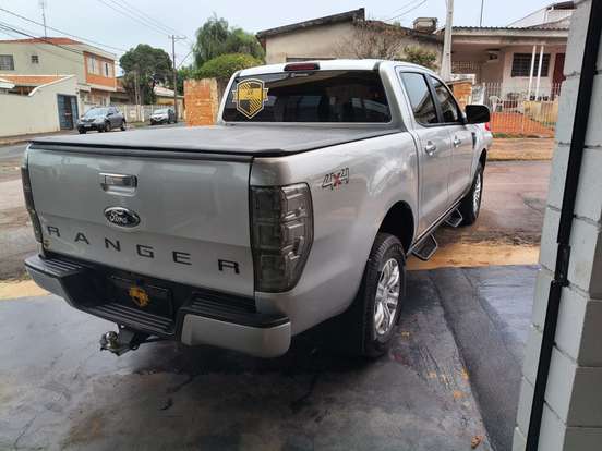 FORD-RANGER-2012