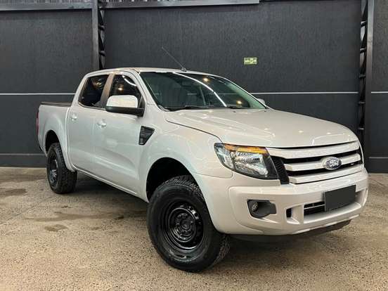 FORD-RANGER-2.5 XLS 4X2 CD 16V FLEX 4P MANUAL FORD-RANGER-2015