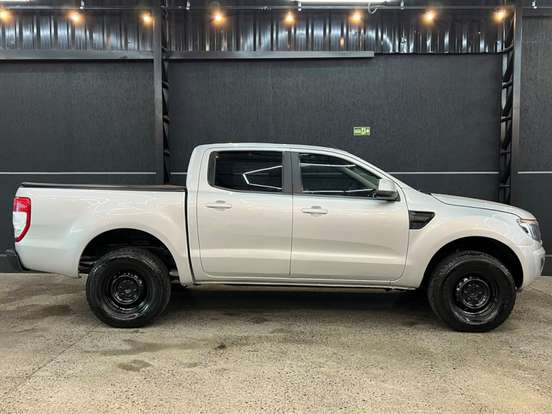 FORD-RANGER-2015