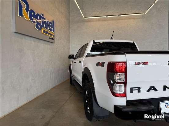 FORD-RANGER-3.2 FX4 4X4 CD 20V DIESEL 4P AUTOMÁTICO FORD-RANGER-2022