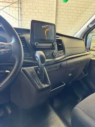FORD-TRANSIT-2023