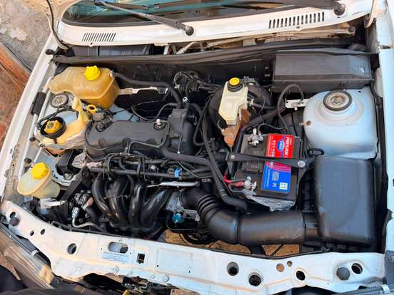 FORD-COURIER-2012