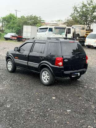 FORD-ECOSPORT-2011