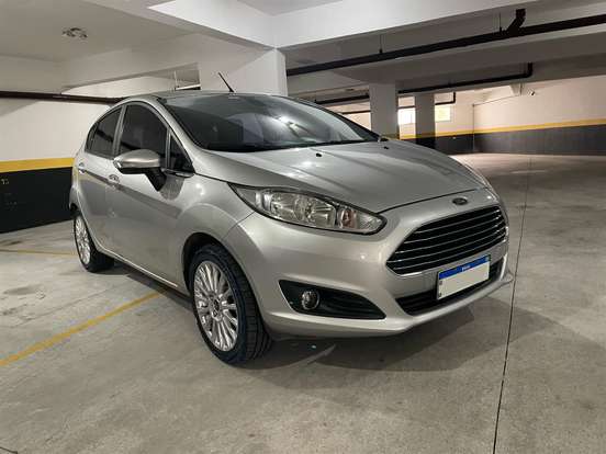 FORD-FIESTA-1.6 TITANIUM HATCH 16V FLEX 4P POWERSHIFT FORD-FIESTA-2014