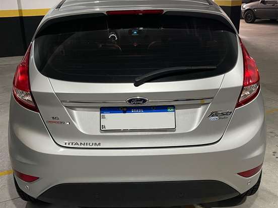 FORD-FIESTA-1.6 TITANIUM HATCH 16V FLEX 4P POWERSHIFT FORD-FIESTA-2014