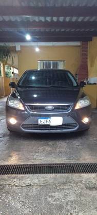 FORD FOCUS 2.0 GLX 16V GASOLINA 4P AUTOMÁTICO