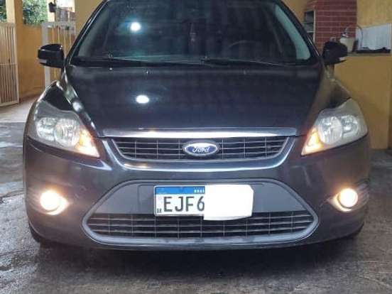 FORD-FOCUS-2.0 GLX 16V GASOLINA 4P AUTOMÁTICO FORD-FOCUS-2009