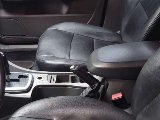 FORD-FOCUS-2.0 GLX 16V GASOLINA 4P AUTOMÁTICO FORD-FOCUS-2009