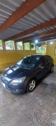 FORD-FOCUS-2009