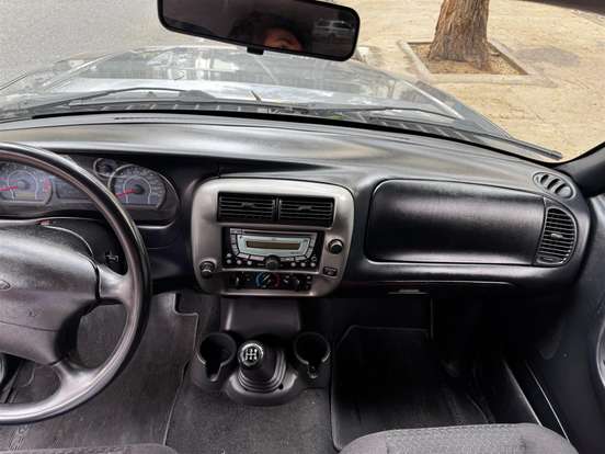 FORD-RANGER-2010