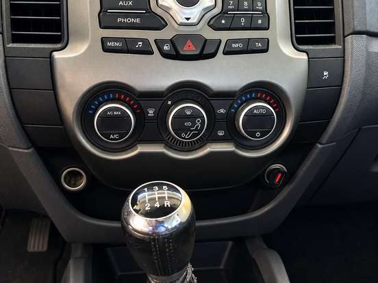 FORD-RANGER-2.5 XLT 4X2 CD 16V FLEX 4P MANUAL FORD-RANGER-2014