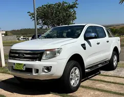 FORD RANGER 3.2 XLT 4X4 CD 20V DIESEL 4P MANUAL FORD RANGER 3.2 XLT 4X4 CD 20V DIESEL 4P MANUAL