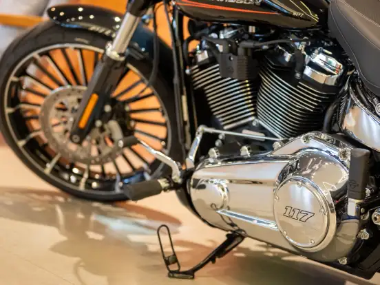 HARLEY-DAVIDSON-SOFTAIL BREAKOUT-2024