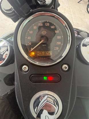 HARLEY-DAVIDSON-DYNA STREET BOB-2015