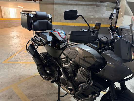 HARLEY-DAVIDSON-PAN AMERICA 1250 S-2024