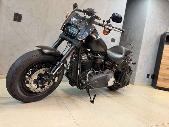HARLEY-DAVIDSON-SOFTAIL FAT BOB 107-2019