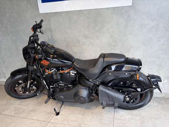 HARLEY-DAVIDSON-SOFTAIL FAT BOB 114-2022