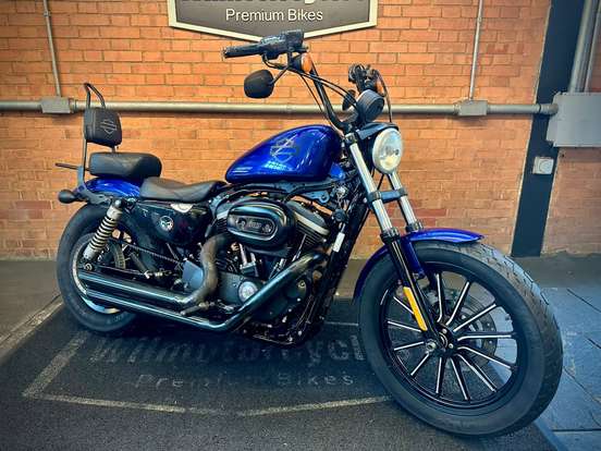 HARLEY-DAVIDSON-SPORTSTER IRON 883-2012
