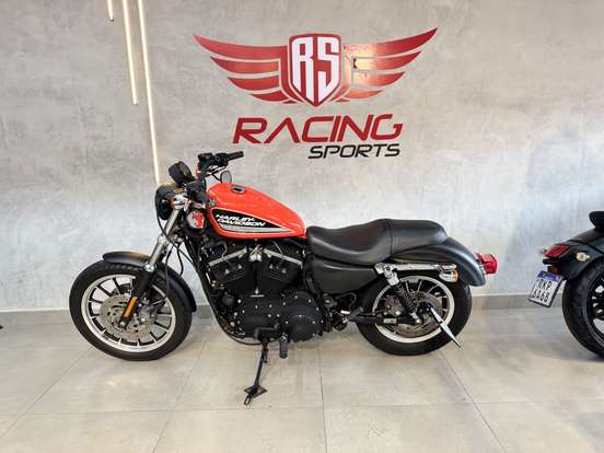 HARLEY-DAVIDSON-SPORTSTER XL 883 R-2010