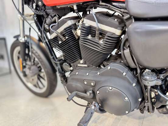 HARLEY-DAVIDSON-SPORTSTER XL 883 R HARLEY-DAVIDSON-SPORTSTER XL 883 R-2010