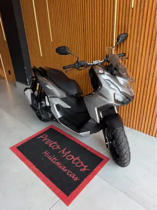 HONDA ADV 